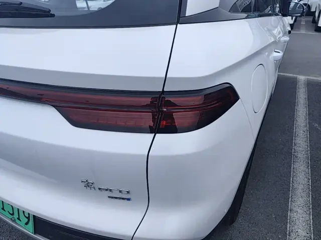 BYD Song Pro — Фото автомобиля 7