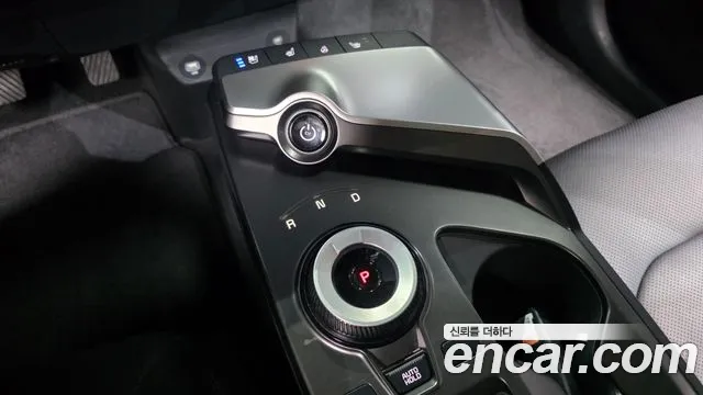 Kia EV6 — Фото автомобиля 9