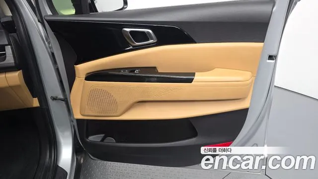 Kia Canival Carnival 4 поколение Дизель 7 мест Noblesse — Фото автомобиля 24