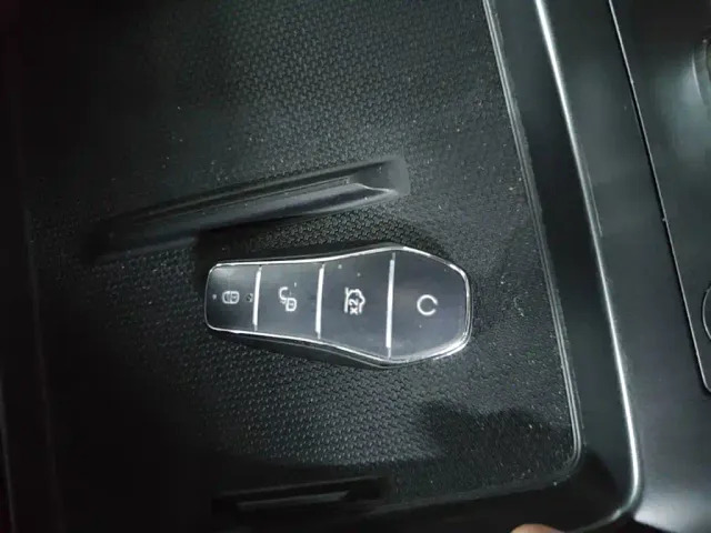 BYD Qin PLUS — Фото автомобиля 8