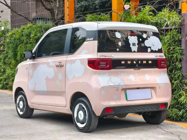 Wuling Hongguang Mini EV — Фото автомобиля 6
