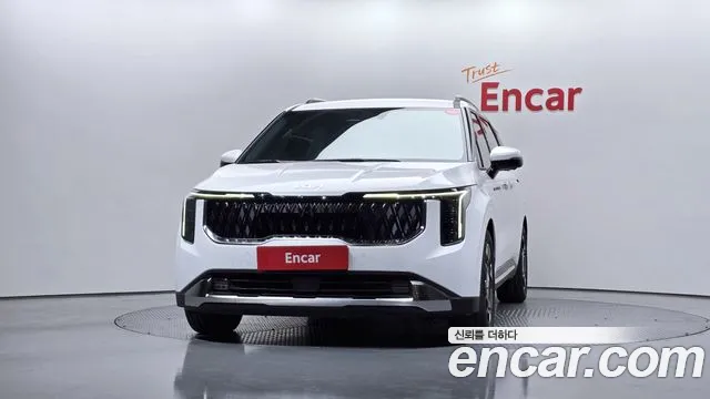 Kia Canival Новый Carnival 4 поколение Дизель 9 мест Signature — Фото автомобиля 3