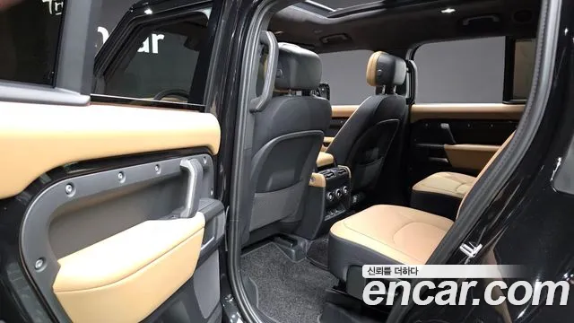 Land Rover Defender Defender (L663) 130 P400 X-Dynamic HSE — Фото автомобиля 11