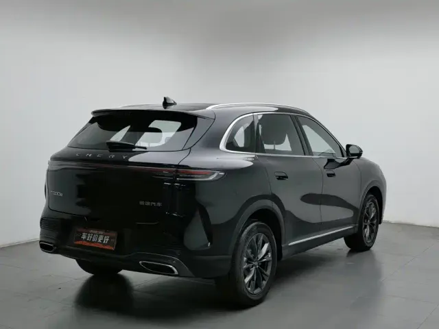Chery Tiggo 8 — Фото автомобиля 2