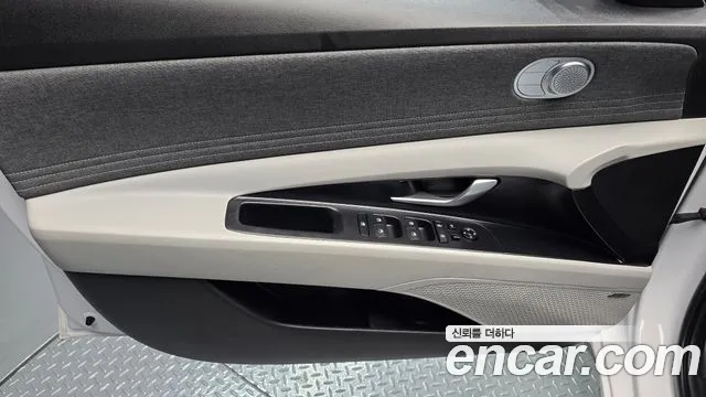Hyundai Avante CN7 — Фото автомобиля 13