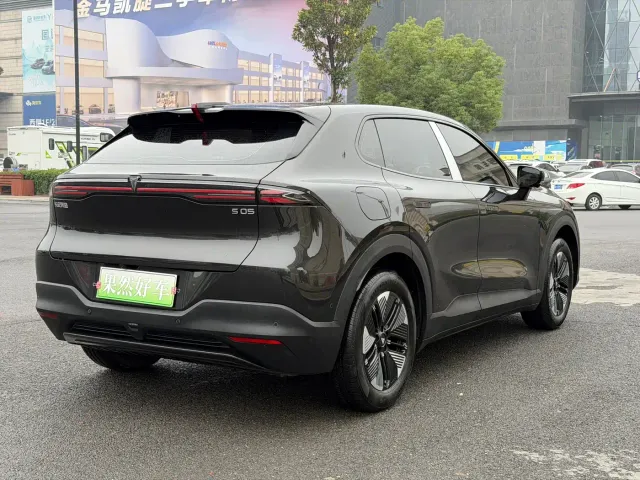 Deepal S05 — Фото автомобиля 5