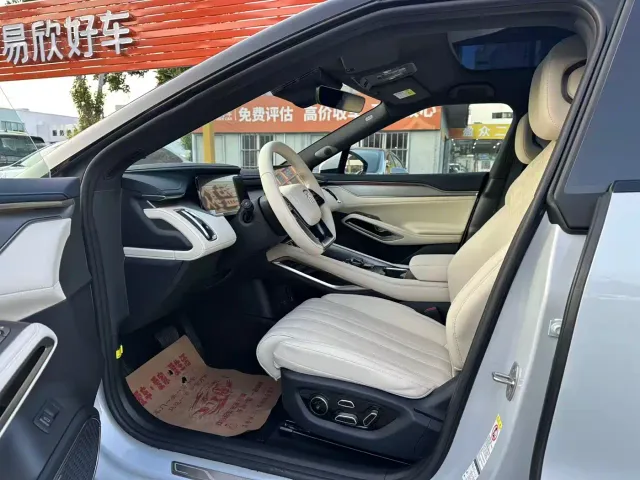 BYD Song L EV — Фото автомобиля 4