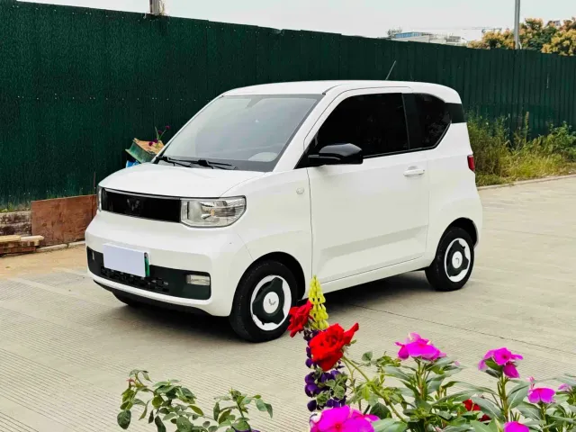 Фотография автомобиля — Wuling Hongguang Mini EV