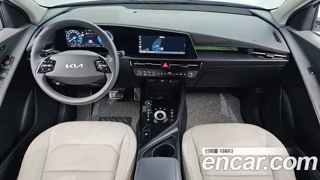 Kia Niro The All New — Фото автомобиля 10