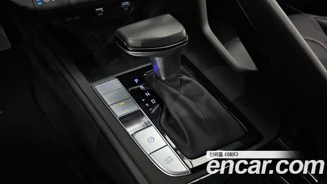 Hyundai Avante CN7 — Фото автомобиля 12