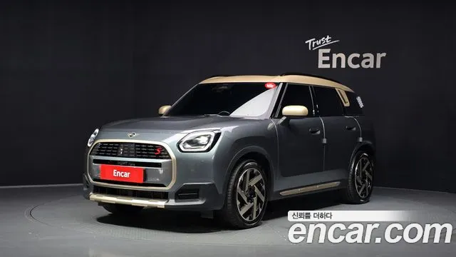 Фотография автомобиля — Mini Countryman