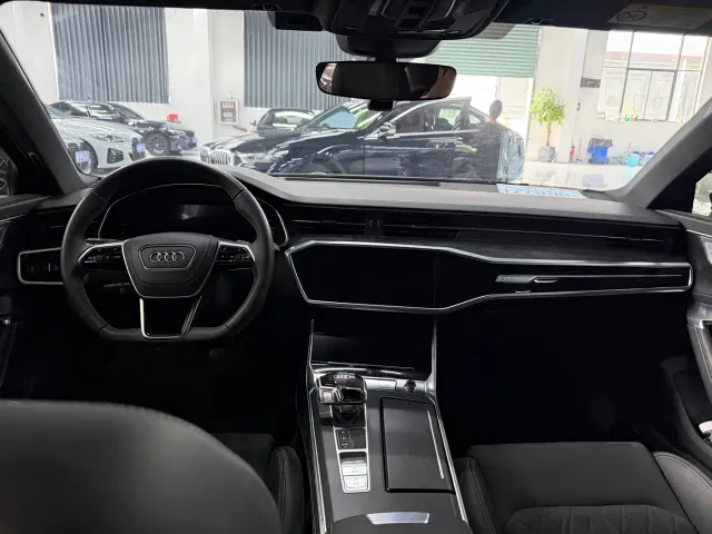 Audi A6L — Фото автомобиля 8