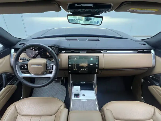 Land Rover Range Rover — Фото автомобиля 14