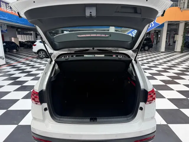 Volkswagen Tharu — Фото автомобиля 16