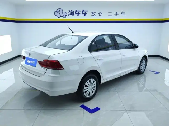 Volkswagen Santana — Фото автомобиля 3