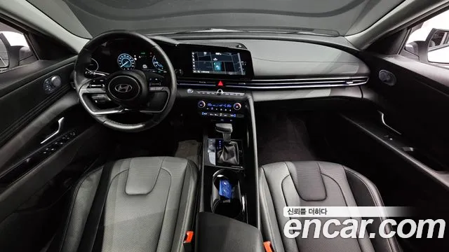 Hyundai Avante — Фото автомобиля 7