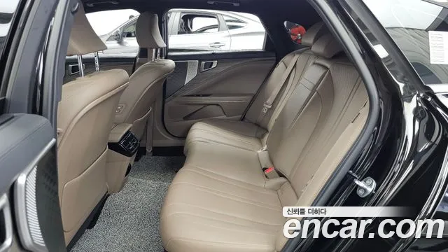 Kia K8 Hybrid — Фото автомобиля 16