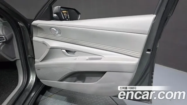 Hyundai AVANTE Avante (CN7) — Фото автомобиля 18