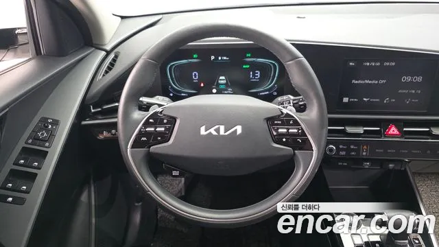 Kia Niro The All New — Фото автомобиля 19