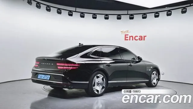 Genesis G80 Electrified G80 (RG3) — Фото автомобиля 2
