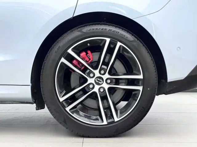 Aito M5 — Фото автомобиля 17