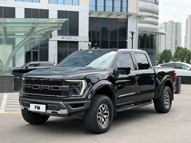 Ford F-150 Raptor — Фото автомобиля 2