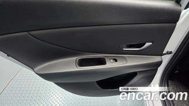 Hyundai Avante — Фото автомобиля 14