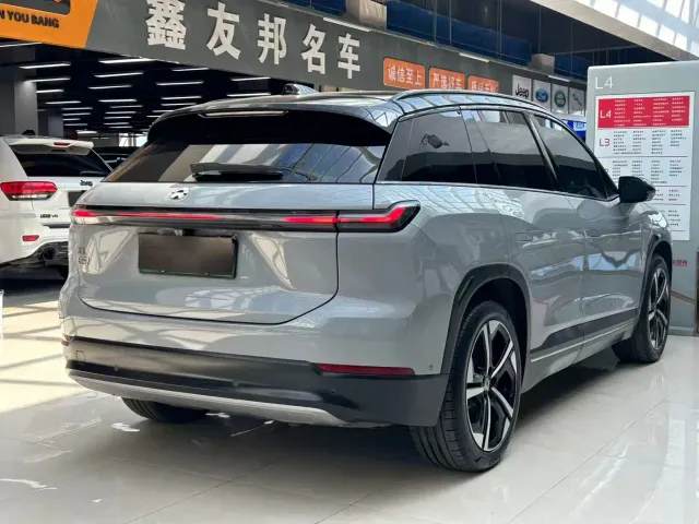 Nio ES7 — Фото автомобиля 8