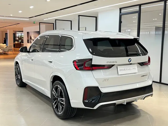 BMW X1 — Фото автомобиля 19