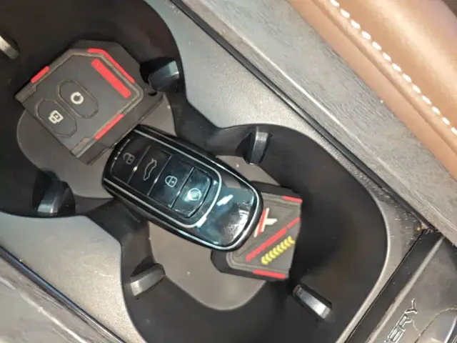 Chery Arrizo 8 — Фото автомобиля 8