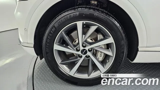 Genesis GV80 — Фото автомобиля 5