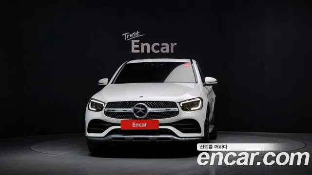 Mercedes-Benz GLC-Class GLC-класс X253 GLC300 4MATIC Купе — Фото автомобиля 3