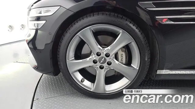 Genesis G80 RG3 — Фото автомобиля 5