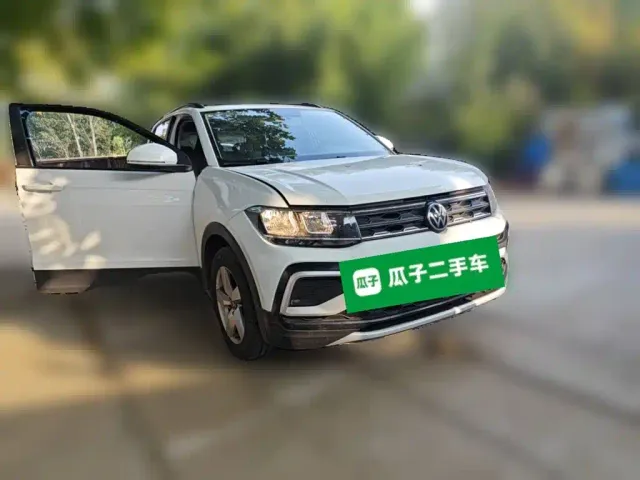 Volkswagen T-Cross — Фото автомобиля 3