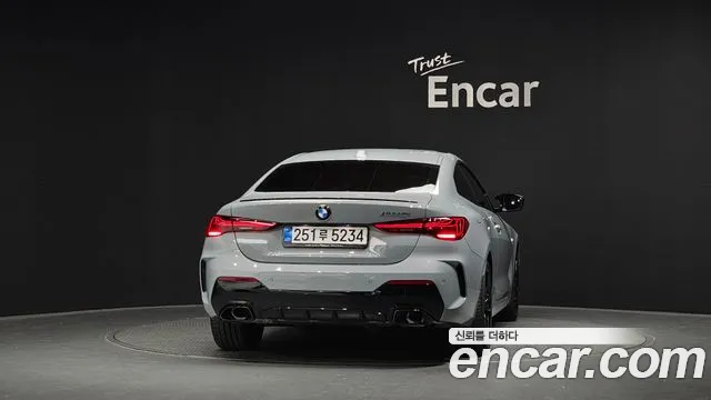 BMW 4 Series G22 — Фото автомобиля 4
