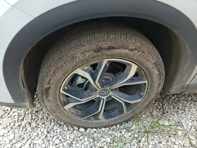 BYD Yuan PLUS — Фото автомобиля 22