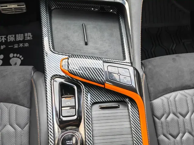Changan UNI-T — Фото автомобиля 14
