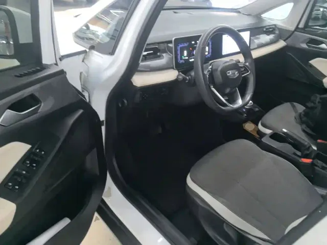 Geely Geometry E Firefly — Фото автомобиля 15