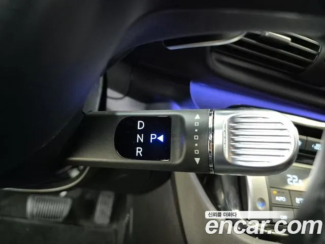 Hyundai Casper Electric — Фото автомобиля 8