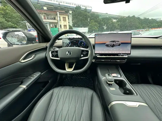 Changan Eado — Фото автомобиля 15