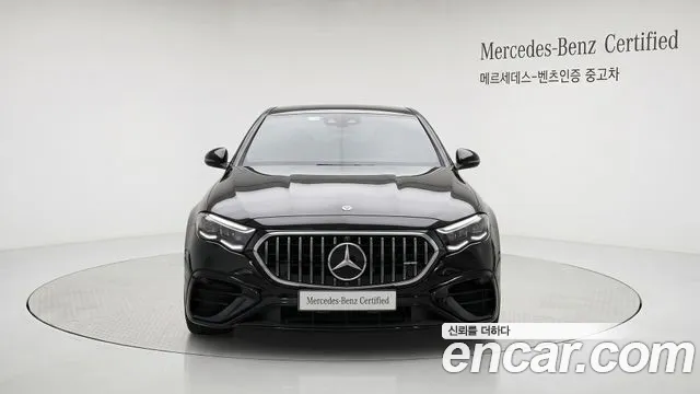 Mercedes-Benz E-Class — Фото автомобиля 3
