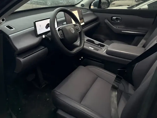 Leapmotor C10 — Фото автомобиля 4