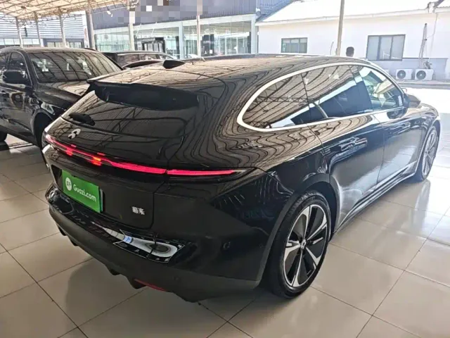 Nio ET5 Touring — Фото автомобиля 6