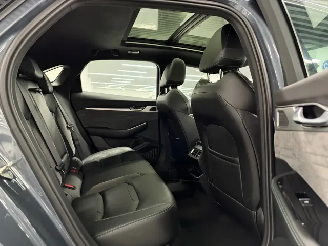 Geely Xingrui — Фото автомобиля 8