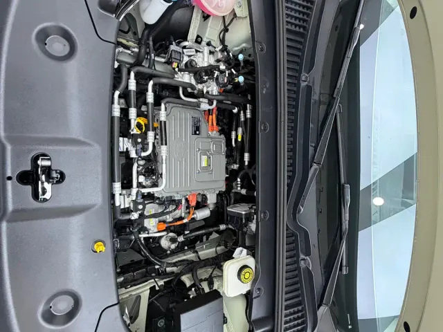 BYD Yuan UP — Фото автомобиля 20