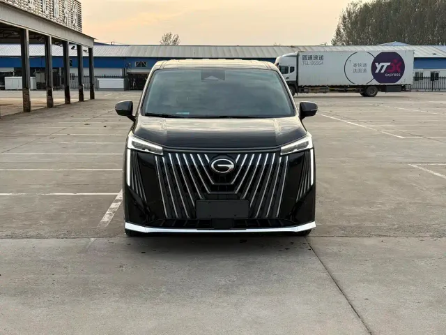 GAC Trumpchi M8 — Фото автомобиля 2