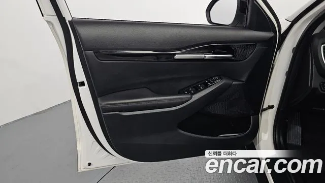 Kia Seltos — Фото автомобиля 24