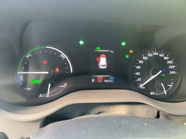 Toyota Granvia — Фото автомобиля 11