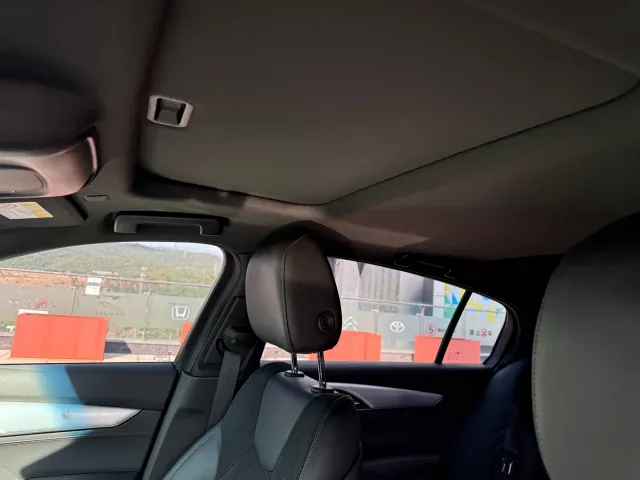Cadillac CT5 — Фото автомобиля 29