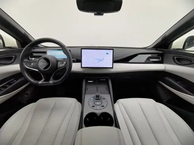 BYD Seal 06 — Фото автомобиля 5
